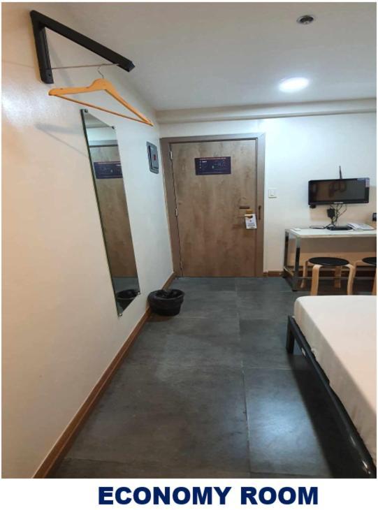 Hotel Maine Residences Manila